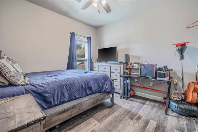 28 Morgan Valley Drive, Vilonia, AR 72173