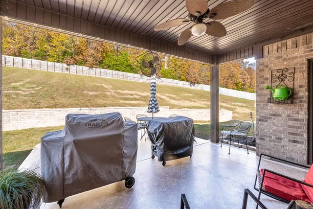 28 Morgan Valley Drive, Vilonia, AR 72173