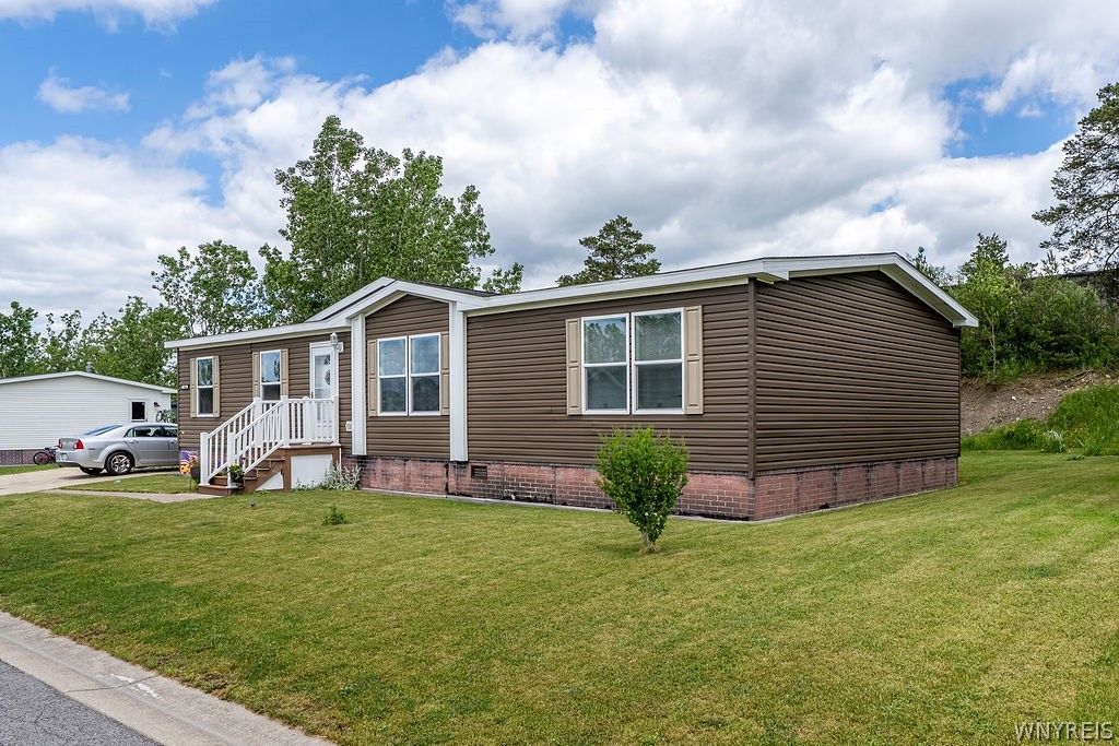 1358 Abby Lane, Alden, NY 14004