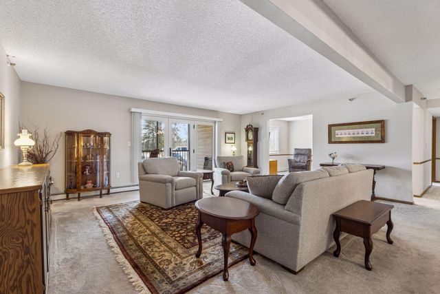 3150 Glen Oaks Avenue 111A, White Bear Lake, MN 55110
