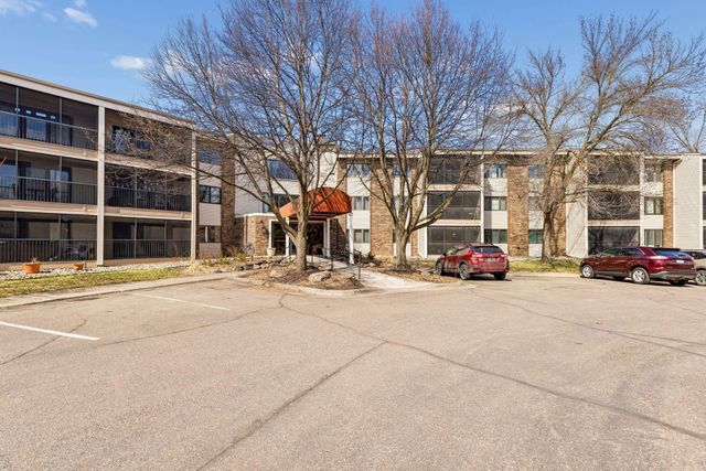 3150 Glen Oaks Avenue 111A, White Bear Lake, MN 55110