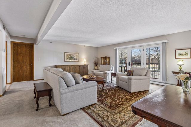 3150 Glen Oaks Avenue 111A, White Bear Lake, MN 55110