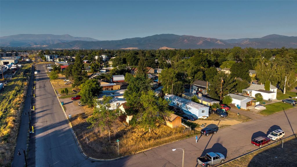 609 W Addison Street, Missoula, MT 59801 photo 2