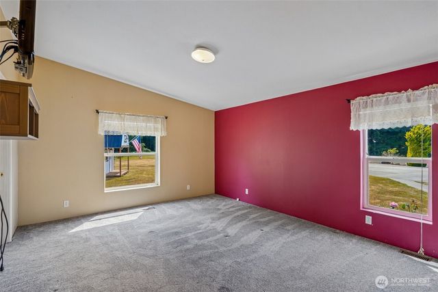 2102 Abernethy Road NE, Olympia, WA 98516