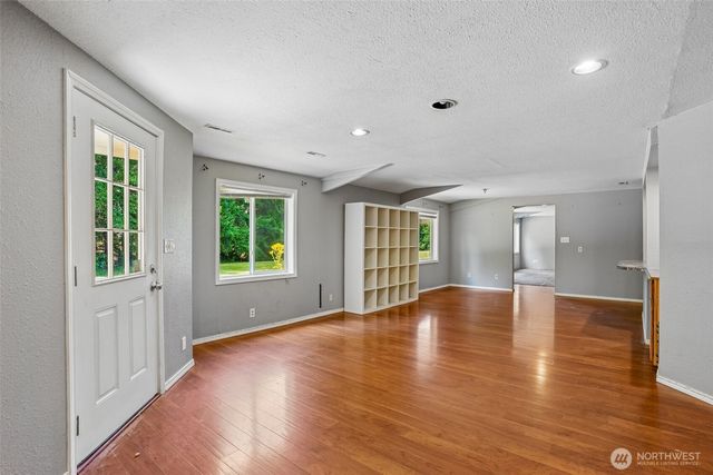 2102 Abernethy Road NE, Olympia, WA 98516