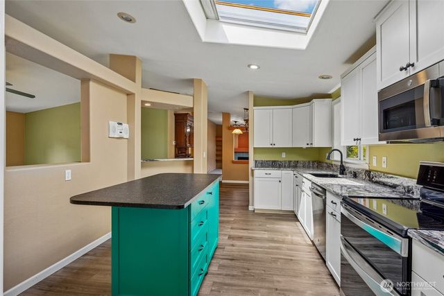 2102 Abernethy Road NE, Olympia, WA 98516