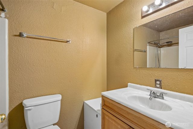2102 Abernethy Road NE, Olympia, WA 98516