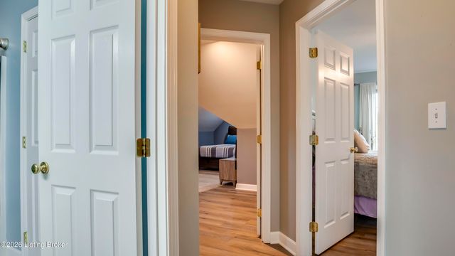3807 Sumerlin Dr, Buckner, KY 40010