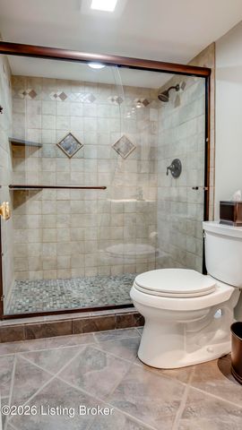 3807 Sumerlin Dr, Buckner, KY 40010
