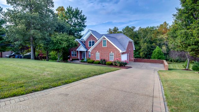 3807 Sumerlin Dr, Buckner, KY 40010