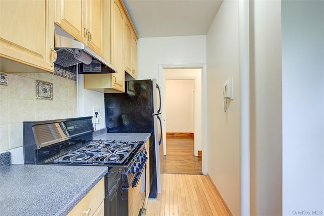 34-40 79th Street 1D, Jackson Heights, NY 11372