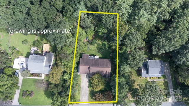 115 Apple Blossom Drive, Morganton, NC 28655
