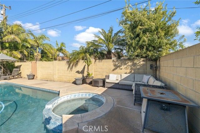 15942 Topaz, Westminster, CA 92683