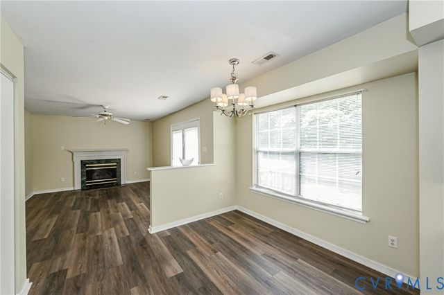 811 Kiefer Field Ct, Glen Allen, VA 23059