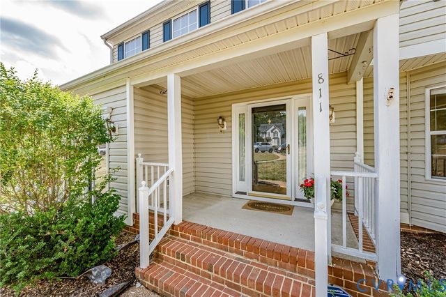 811 Kiefer Field Ct, Glen Allen, VA 23059