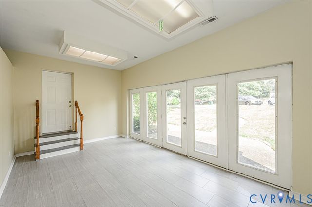 811 Kiefer Field Ct, Glen Allen, VA 23059