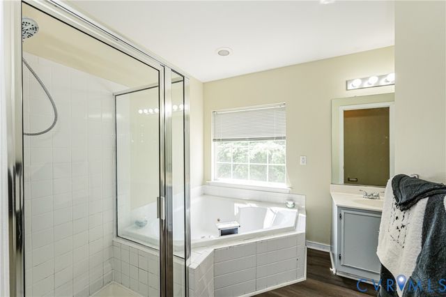 811 Kiefer Field Ct, Glen Allen, VA 23059