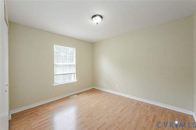 811 Kiefer Field Ct, Glen Allen, VA 23059