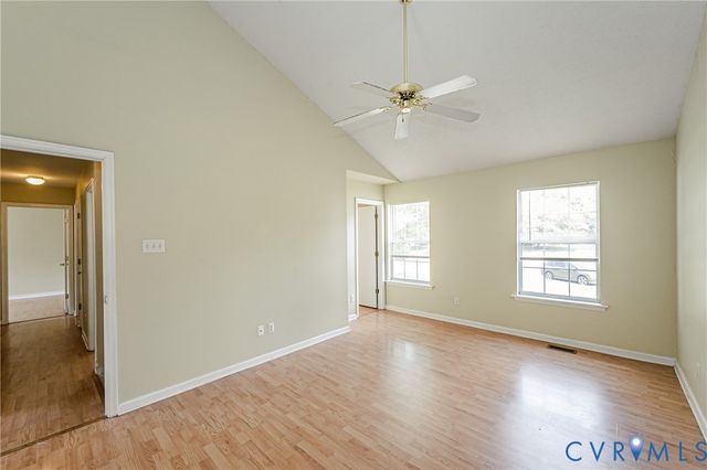 811 Kiefer Field Ct, Glen Allen, VA 23059