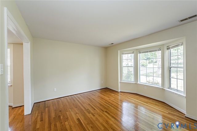 811 Kiefer Field Ct, Glen Allen, VA 23059