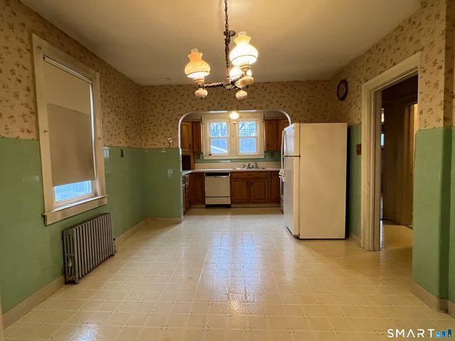 105 Sound View Terrace, New Haven, CT 06512