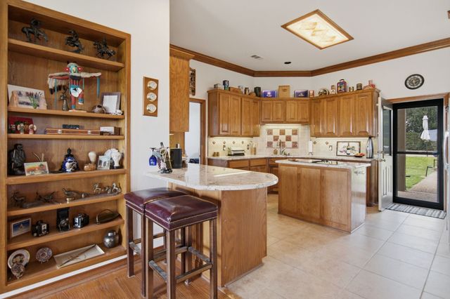 117 John Chisholm Road, Weatherford, TX 76087