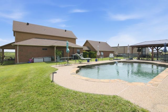 117 John Chisholm Road, Weatherford, TX 76087