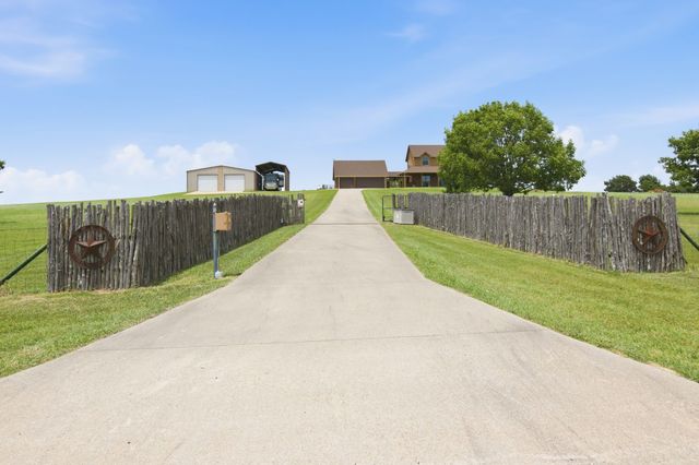 117 John Chisholm Road, Weatherford, TX 76087
