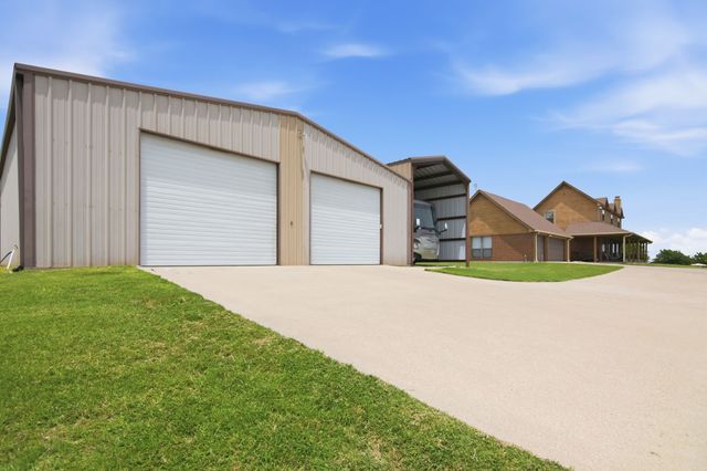 117 John Chisholm Road, Weatherford, TX 76087