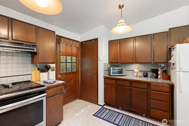 91 E Jack Pine Lane, Union, WA 98592