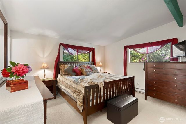 91 E Jack Pine Lane, Union, WA 98592