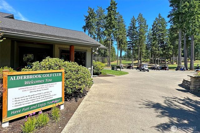91 E Jack Pine Lane, Union, WA 98592