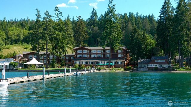 91 E Jack Pine Lane, Union, WA 98592
