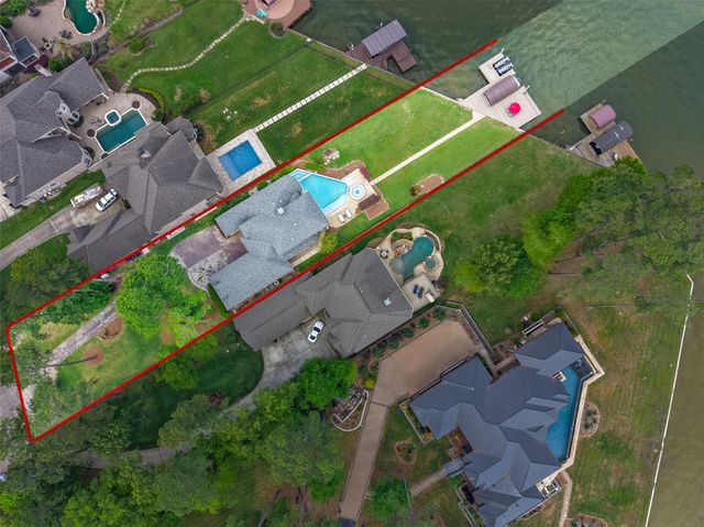 18706 Grand Harbor Point, Montgomery, TX 77356