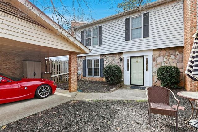 6500 Gaines Ferry Road i-4, Flowery Branch, GA 30542