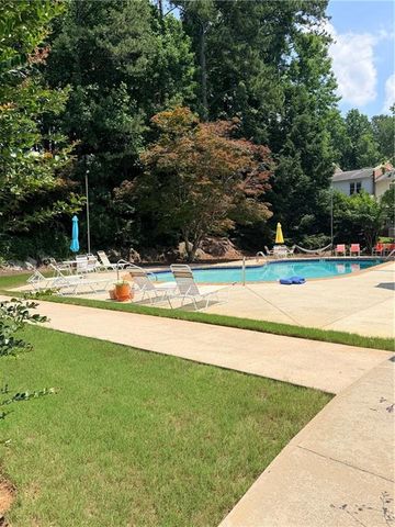 6500 Gaines Ferry Road i-4, Flowery Branch, GA 30542