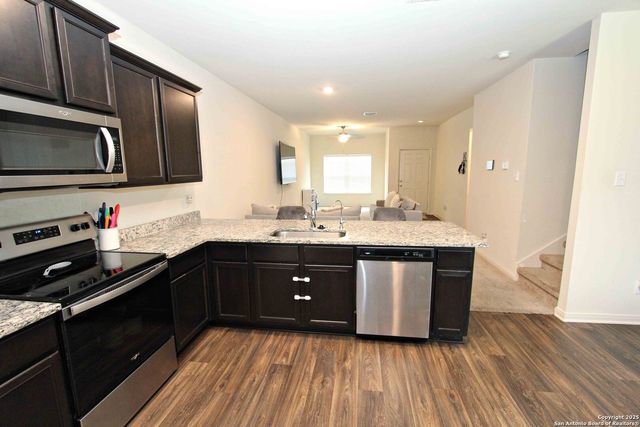 10934 Monterey Pike, Converse, TX 78109