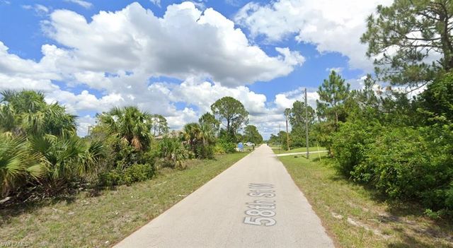 3307 58th ST W, Lehigh Acres, FL 33971