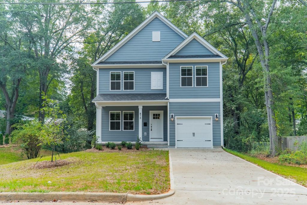 815 N Laurel Street, Lincolnton, NC 28092