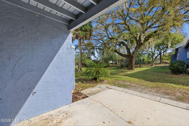3517 PEELER Road 17, Jacksonville, FL 32277