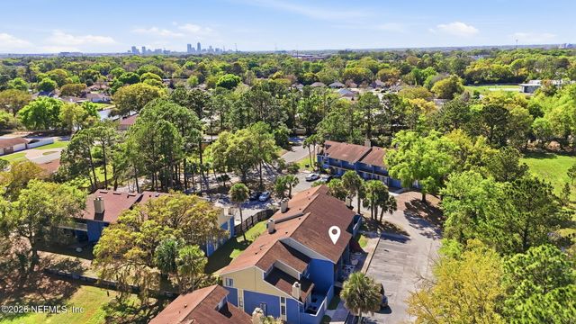 3517 PEELER Road 17, Jacksonville, FL 32277