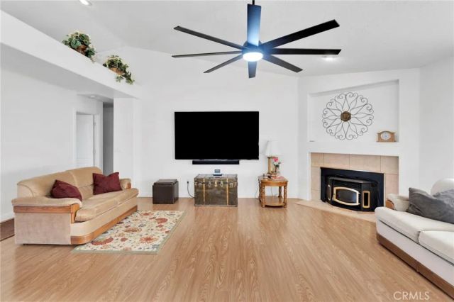 1330 Astral, Barstow, CA 92311