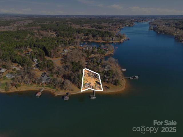 168 Willow Point Road, Troutman, NC 28166