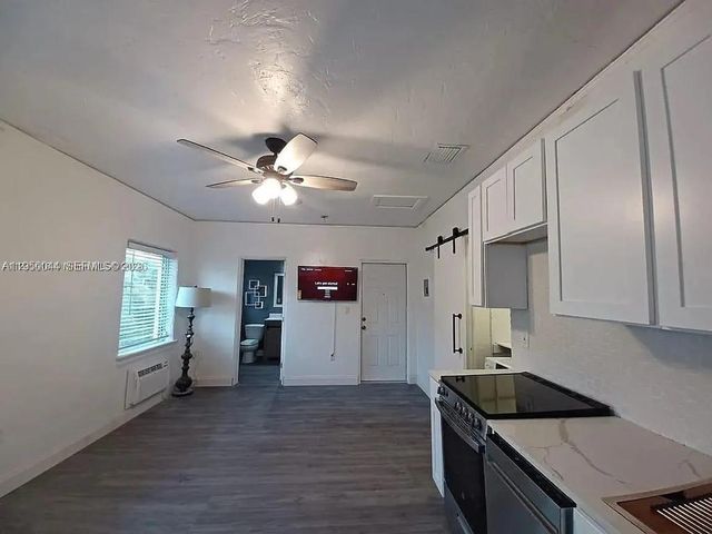 2822 Pine Tree Dr 4A, Miami Beach, FL 33140