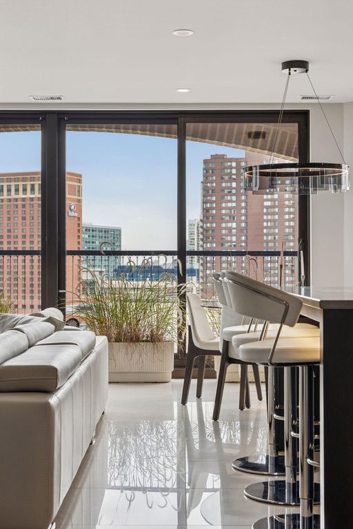 1201 Yale Place 1110, Minneapolis, MN 55403 — photo 4