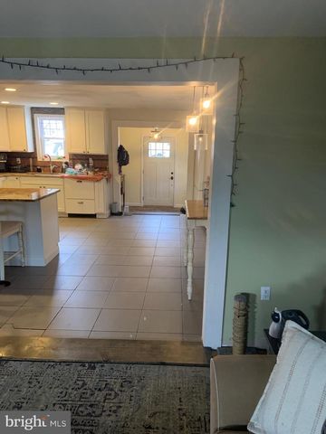 228 NOTCH RD, Duncannon, PA 17020