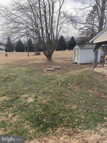 228 NOTCH RD, Duncannon, PA 17020