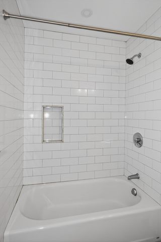 228 Norfolk St 228, Holliston, MA 01746