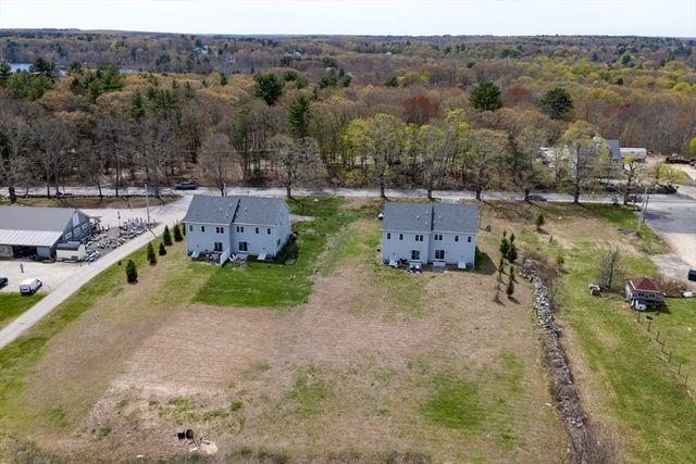 228 Norfolk St 228, Holliston, MA 01746