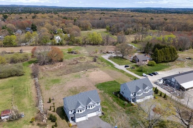 228 Norfolk St 228, Holliston, MA 01746